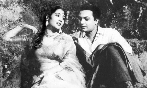 Inhabiting Passionate Spaces: Reframing of Intimacy in 50’s Bengali ‘Romantic Films’