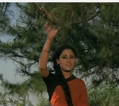 "Yogesh retained the first phrase (Nisidin nisidin from Bengali) while writing the song lyrics, and developed from there." (Jaya Bhaduri in Annadata)
