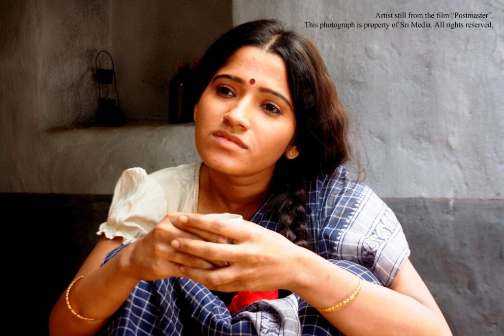 Pujarini Ghosh as Ratan in Postmaster