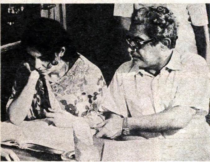 Vidya Sinha and Basu Chatterji on the sets of Chhoti Si Baat