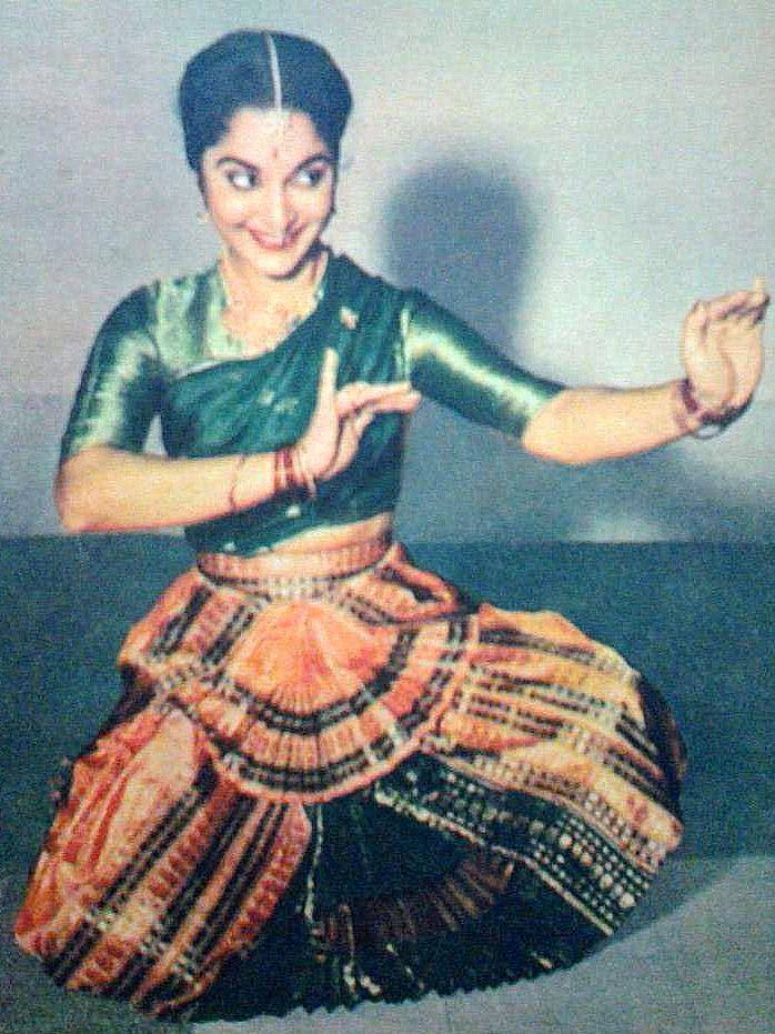 Waheeda Rehman in Filmfare Magazine 2