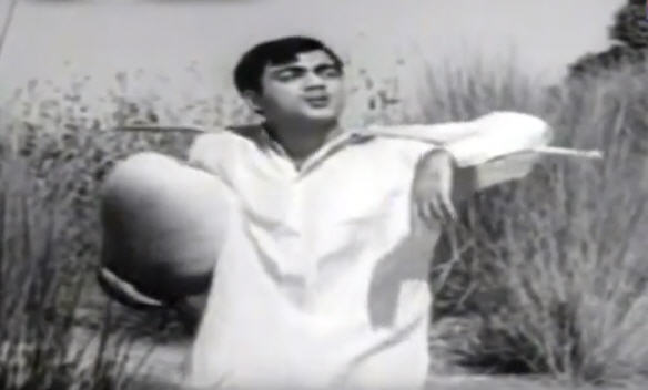 Pipara ke patwa sareekhe dole manwa