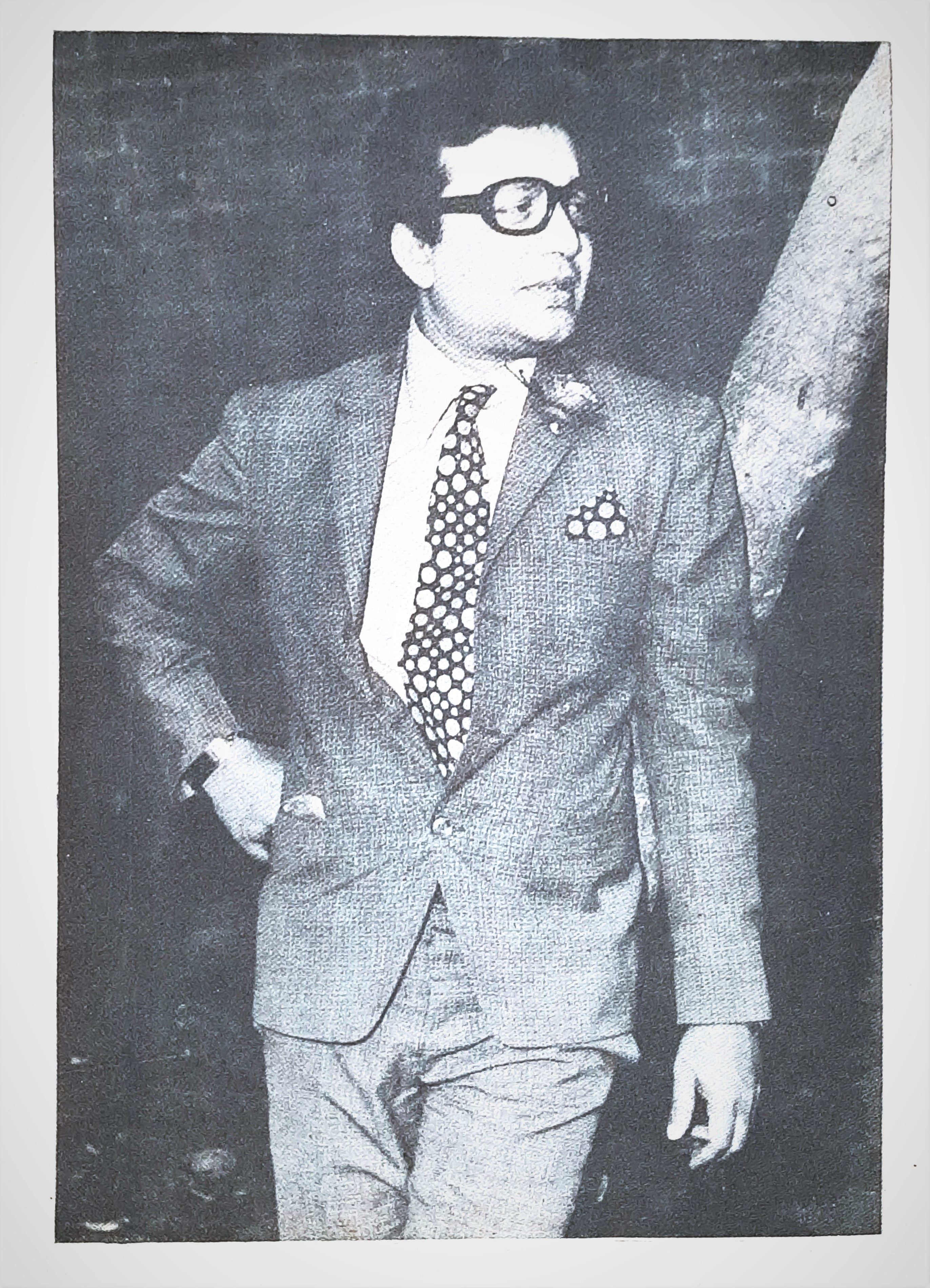 Stylish Uttam Kumar