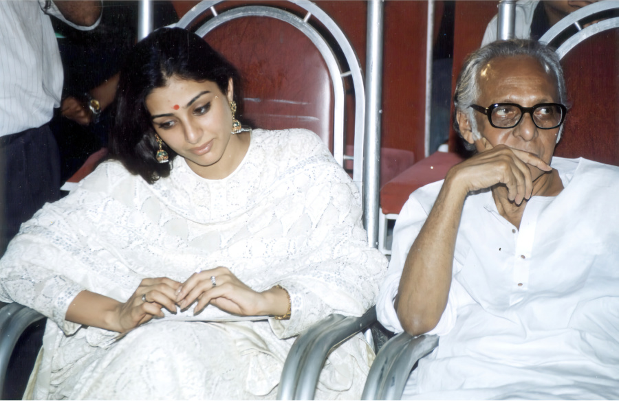 Mrinal Sen with Tabu