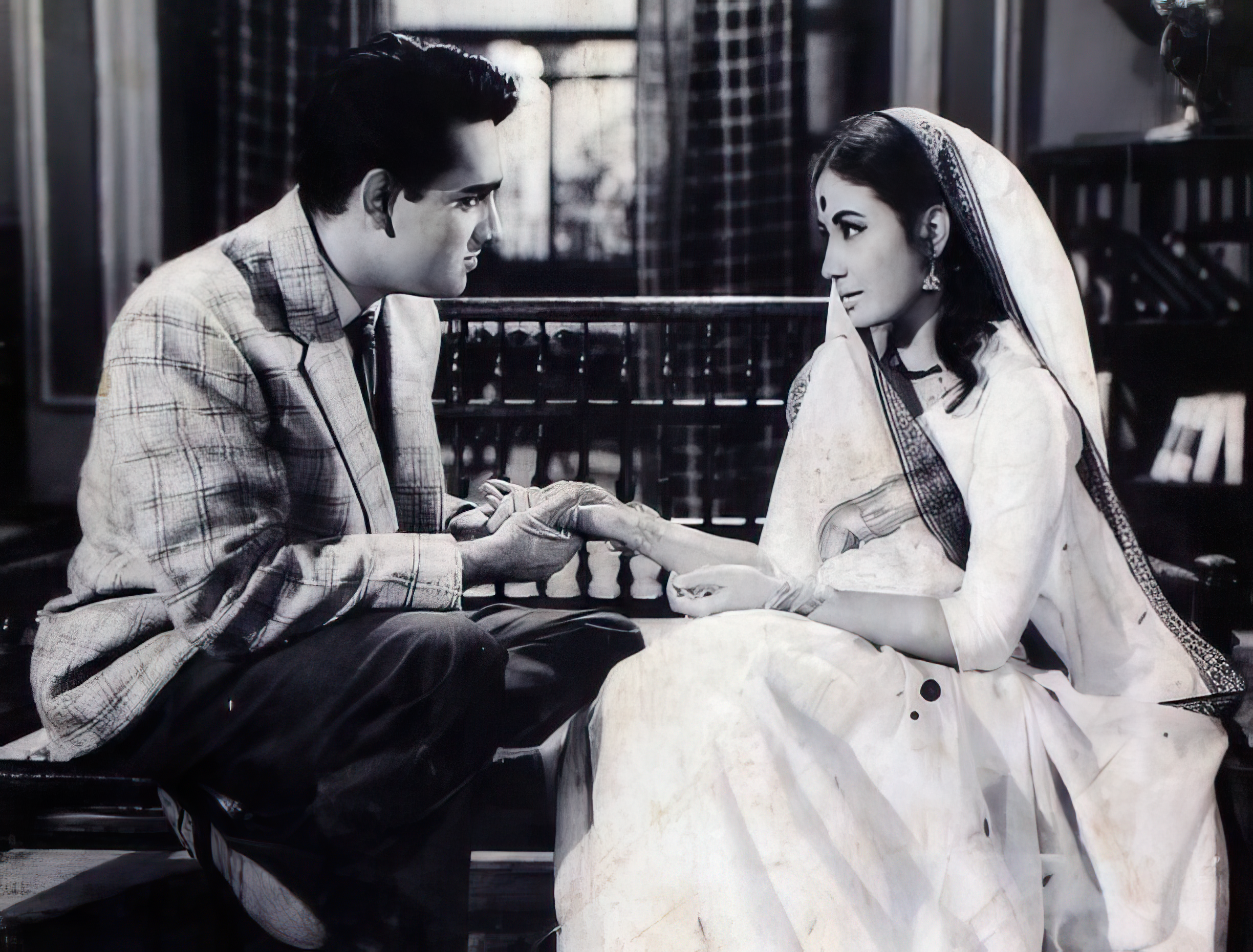 Meena Kumari in Bhabhi ki Chudiyan