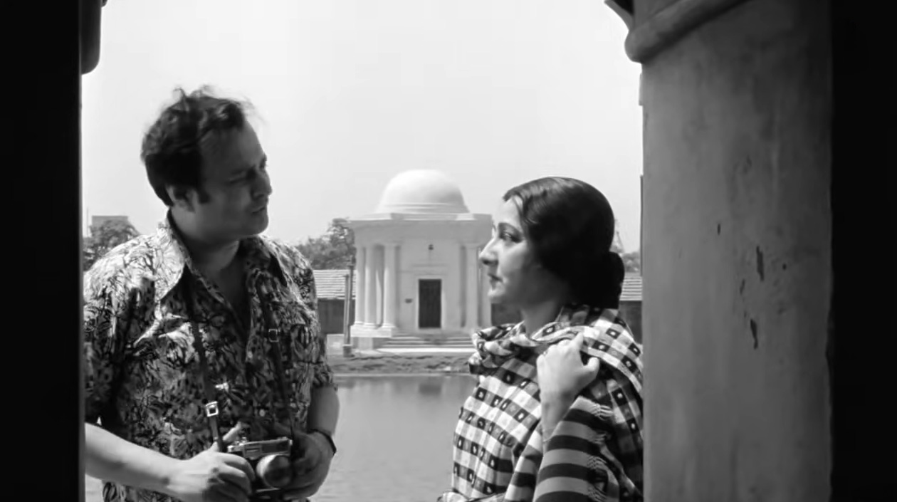 Anil Chatterjee and Arundhati Devi in Harmonium