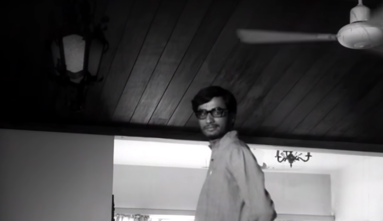 Dinesh Thakur in Anubhav-2