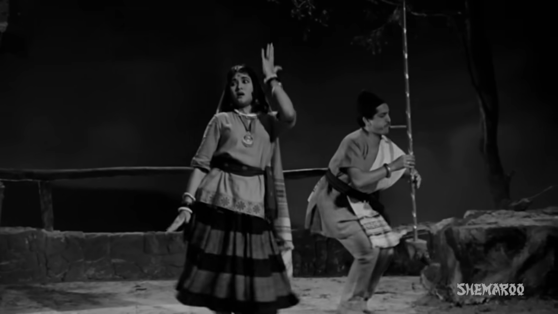 Chadh gayo paapi bichhua 