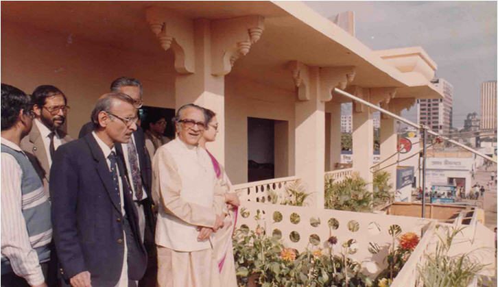 Pandit Ravishankar at the 1995 Kolkata Book Fair