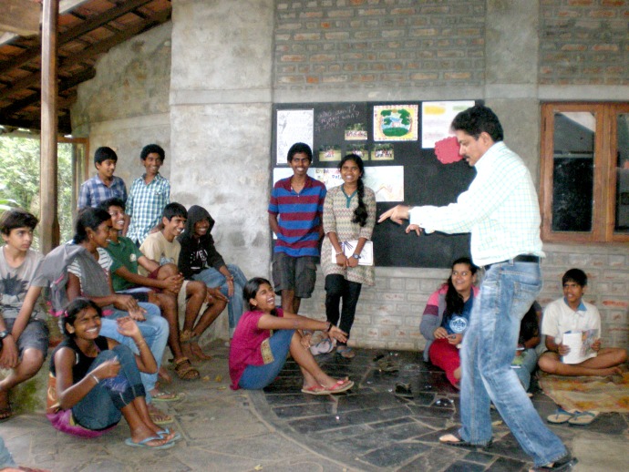 I had included a chant conjured up by me in one of the sessions and the children had lapped it up. It included a rhyme, a jig and bit of jive. 