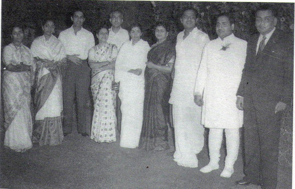 Geeta Dutt, Nachiketa Ghosh and others