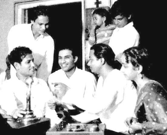 Geeta Dutt, Talat Mahmood, Mukul Roy, Hasrat Jaipuri